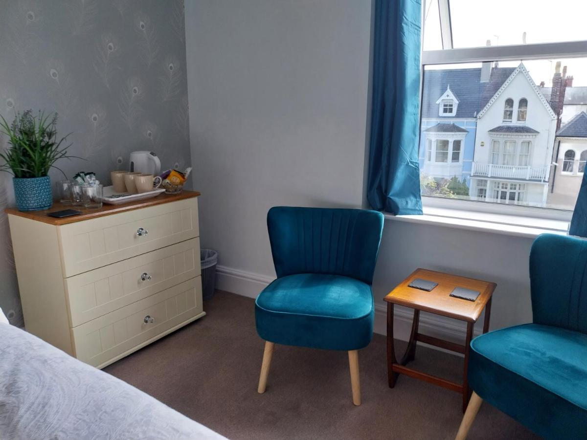 The Rosedene Hotel Llandudno Bagian luar foto