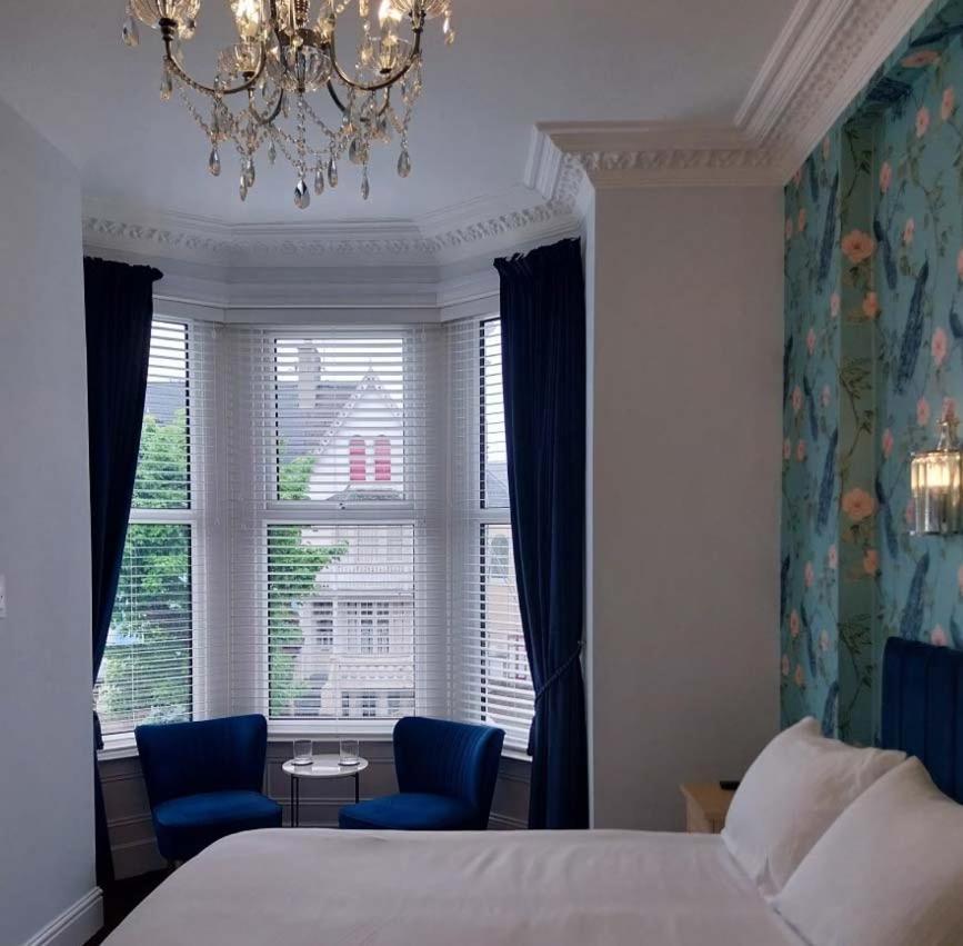 The Rosedene Hotel Llandudno Bagian luar foto